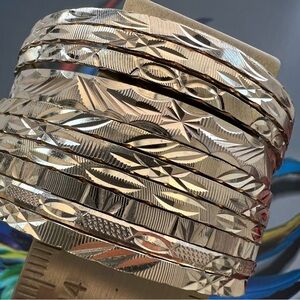 VINTAGE Stack of 10 x Gold-Toned Diamond-Cut Bangle Bracelets